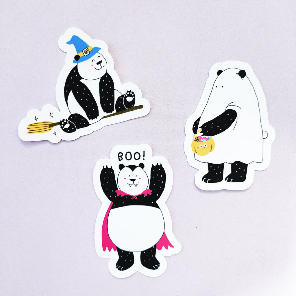 Sticker Pack in vinile con 3 panda mascherati per festeggiare Halloween